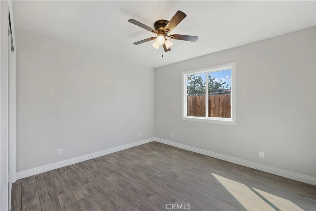 1620 E Mcmillan, Compton, California 90221 home-pic-24